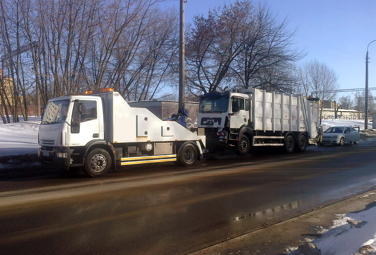 Буксировка грузовика газ 53 с прицепом из М.сокол в Беседы